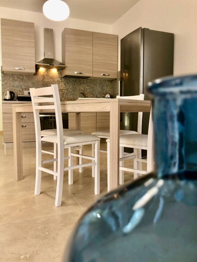 Appartamento Iris San Vincenzo Eksteriør bilde
